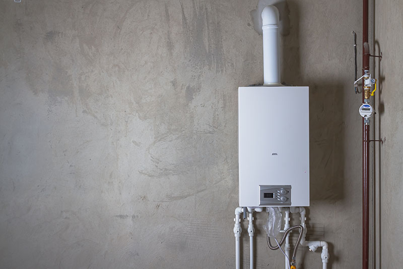 Pompe à chaleur air-eau mise en place avec le soutien des aides financières