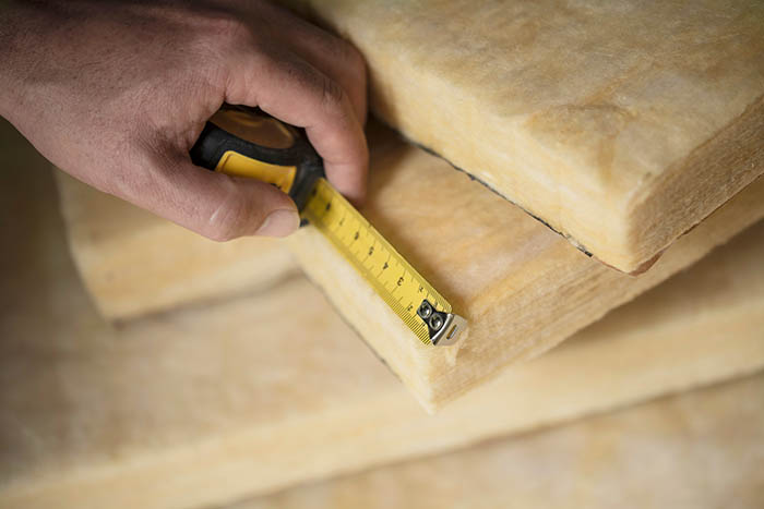 Isolation phonique d'un mur mitoyen : 3 solutions sans travaux à tester