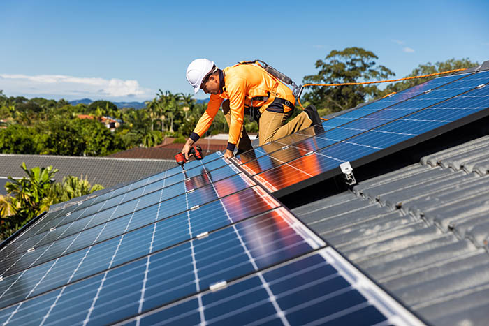 Zoom sur les meilleures marques de panneaux solaires : ne vous trompez pas ça peut vous coûter cher